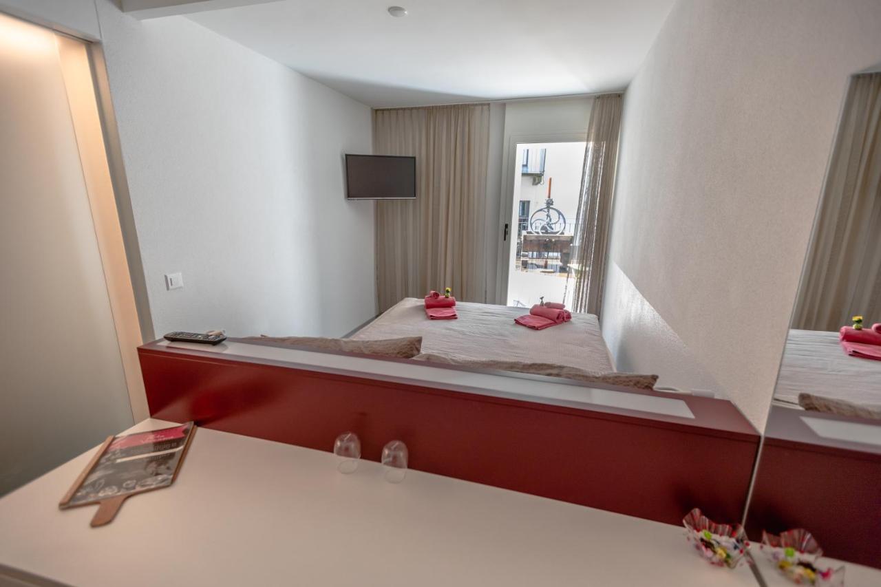Albergo Porta Verzasca Gordola Exterior foto